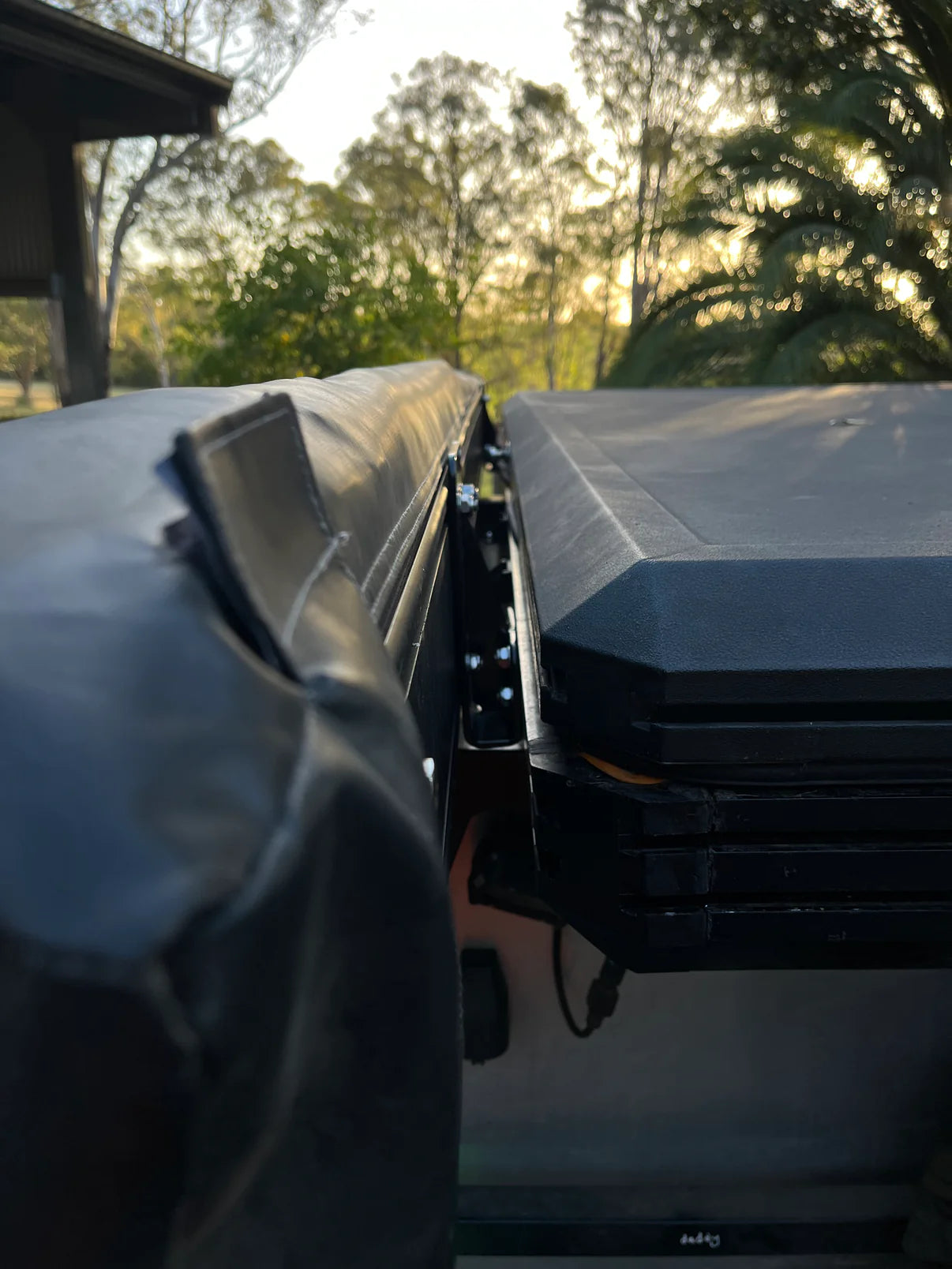 Maximus Awning to Rooftop tent mounts